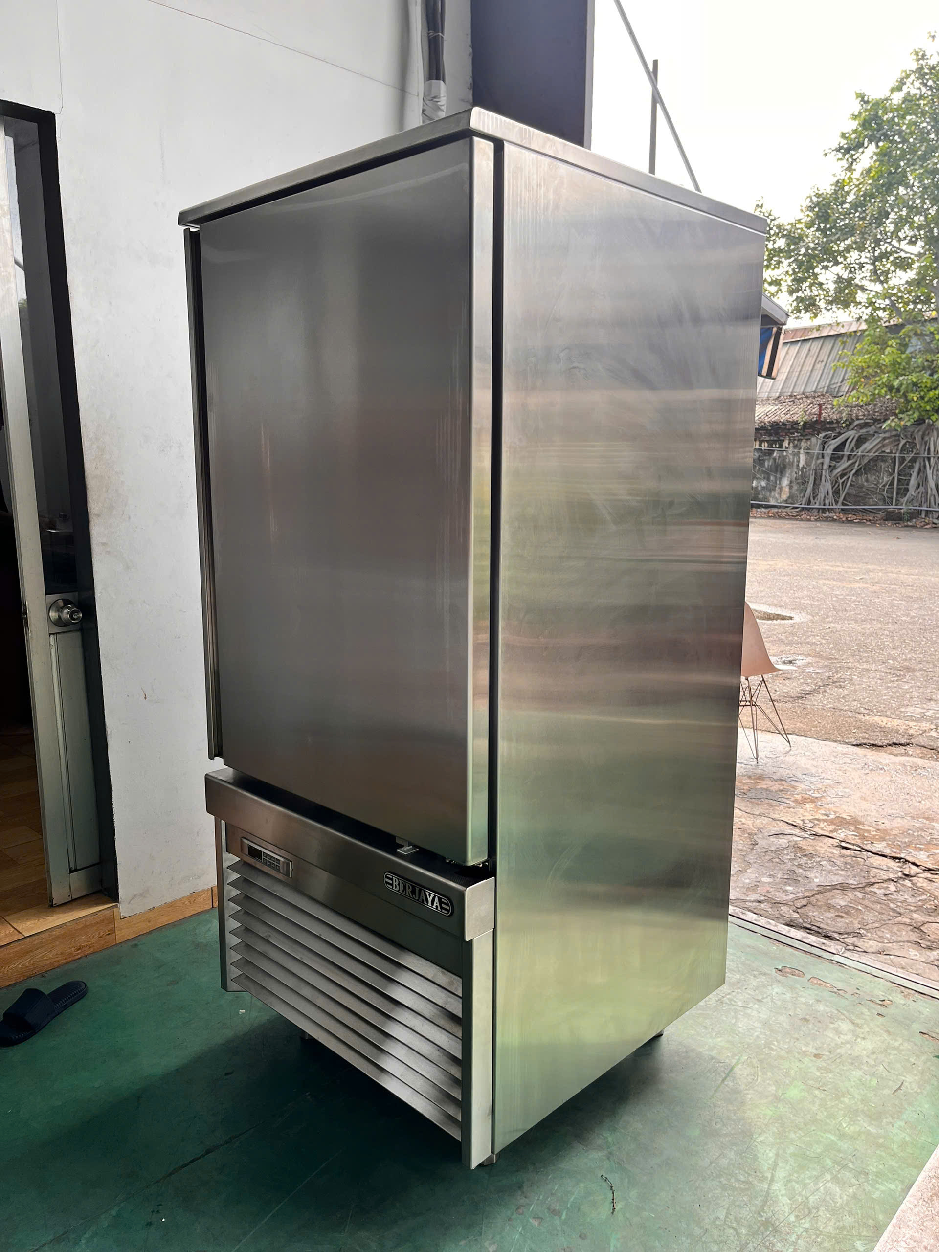 SF-1800-40-10: TỦ CẤP ĐÔNG NHANH 10 KHAY BJY